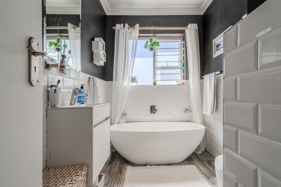 3 Bedroom Property for Sale in Silverglade Western Cape